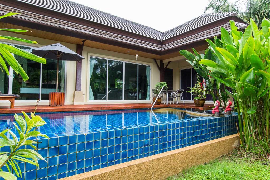 Sun Paradise Villas Karon Eksteriør billede