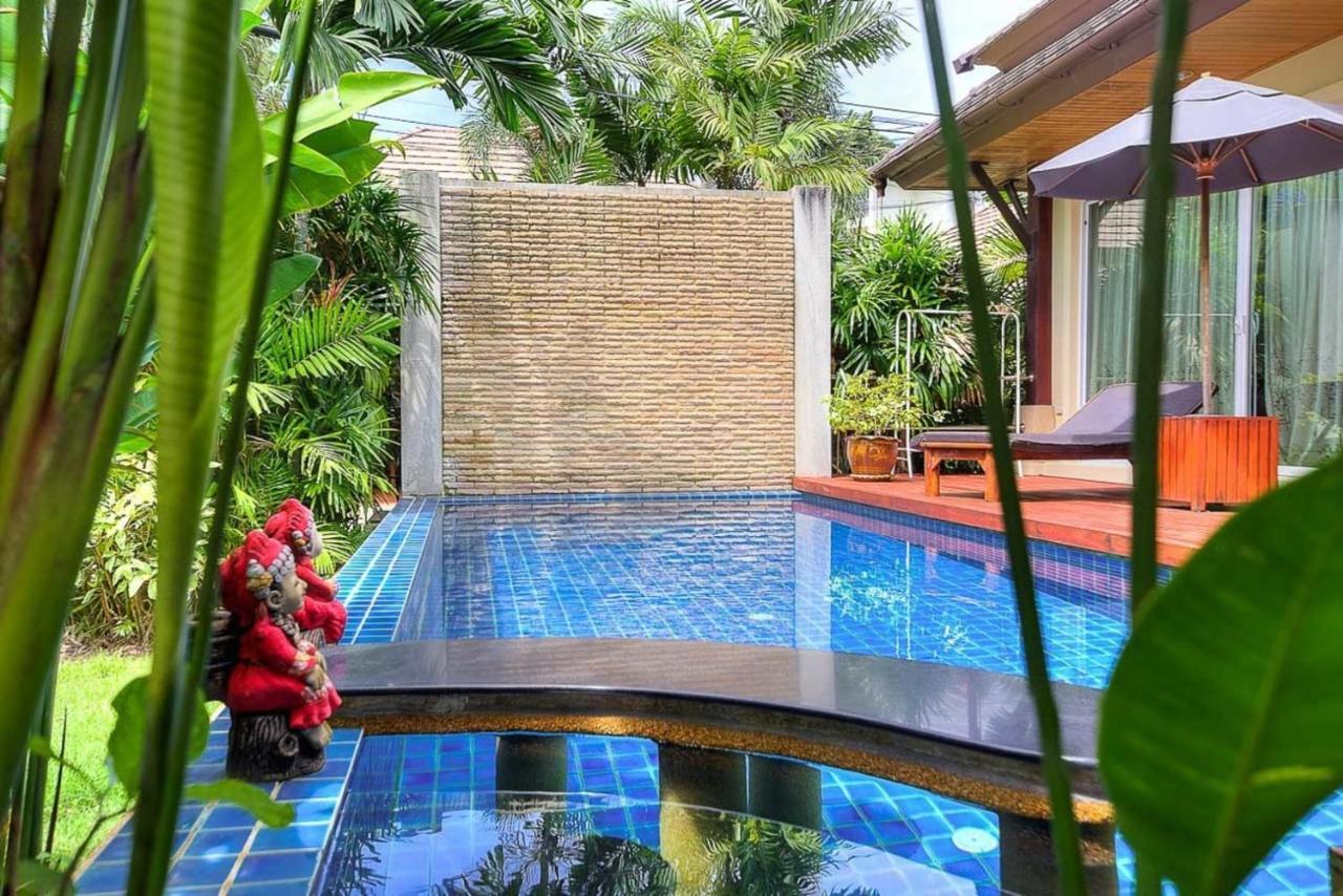 Sun Paradise Villas Karon Eksteriør billede